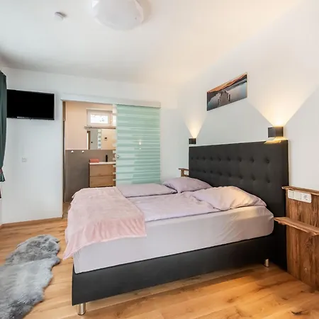 In Near Slopes, Cleaning Included Holiday home Stuhlfelden