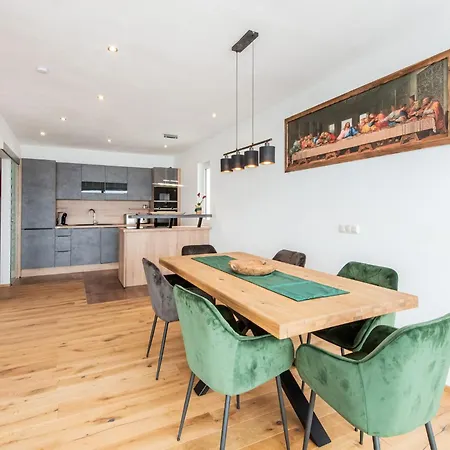 Holiday home In Near Slopes, Cleaning Included *